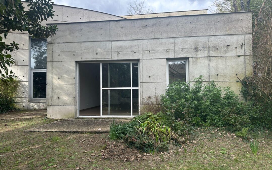 Location Autre – à Pessac (33600)